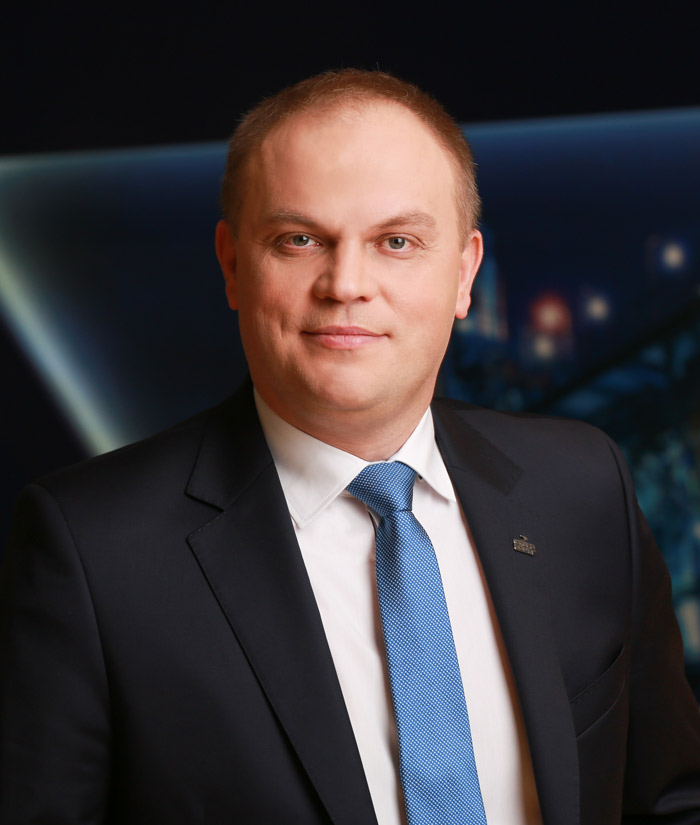 Paweł Łapiński - Wiceprezes Zarządu Grupy Azoty S.A. Paweł Łapiński - Wiceprezes Zarządu Grupy Azoty S.A.