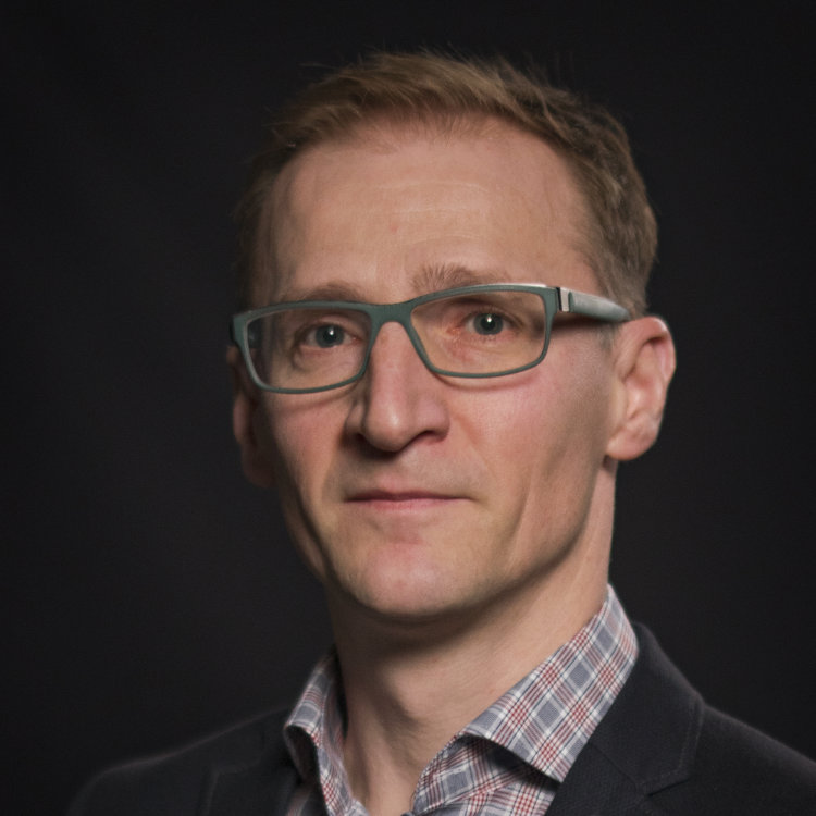 Sławomir Broniarek Członek zarządu, CFO OncoArendi Therapeutics