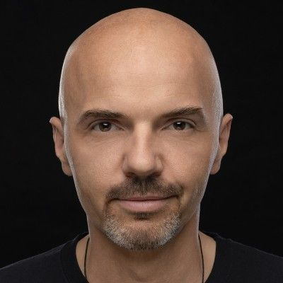 Dawid Sękowski, Członek Zarządu Starward Industries