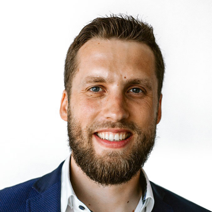Dawid Paszek, prezes CStore S.A.