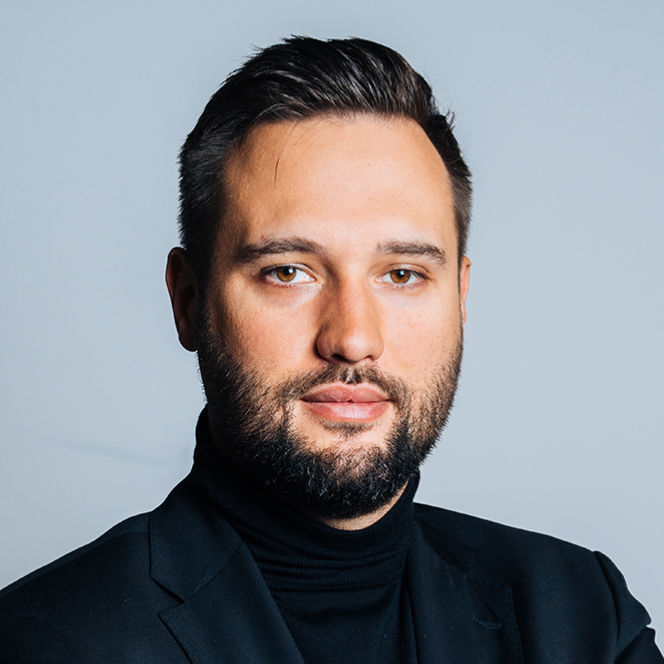 Mateusz Wcześniak, Prezes zarządu Movie Games S.A. Mateusz Wcześniak, Prezes zarządu Movie Games S.A.