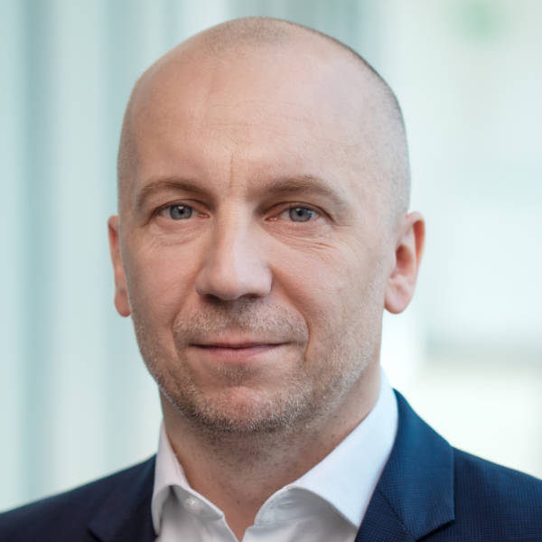 Artur Podhorodecki – prezes zarządu QNA Technology S.A.