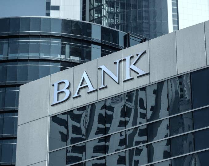 9 banków pod lupą Przemka Staniszewskiego. Które z nich obronią zysk w 2026 roku? [Analiza] (Analizy i komentarze)